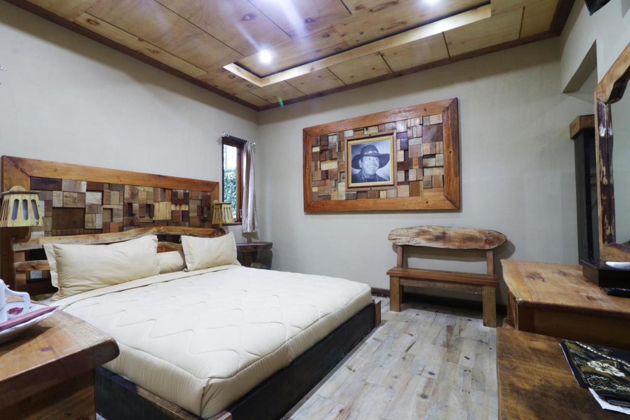 Alloyna Country Cottage Brastagi Berastagi Bagian luar foto