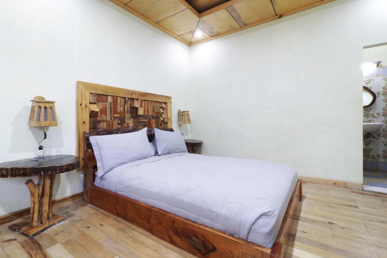 Alloyna Country Cottage Brastagi Berastagi Bagian luar foto