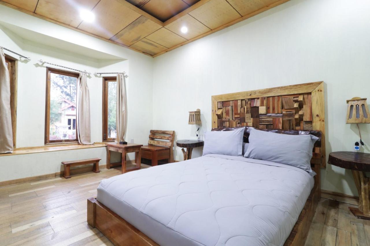 Alloyna Country Cottage Brastagi Berastagi Bagian luar foto
